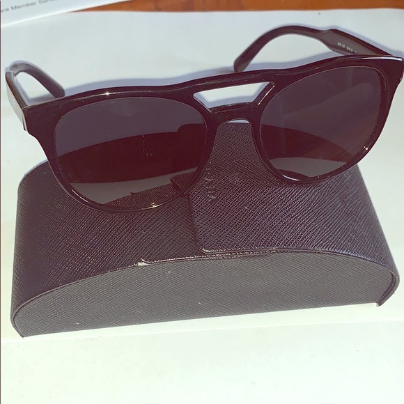 Prada sunglasses - Picture 2 of 6
